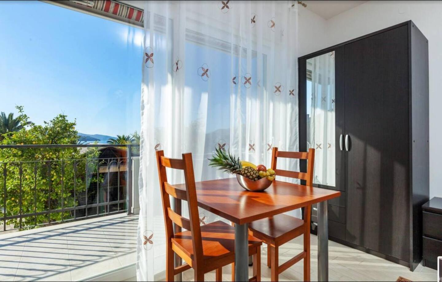 Appartamento Affabilis Vip House Traù Esterno foto